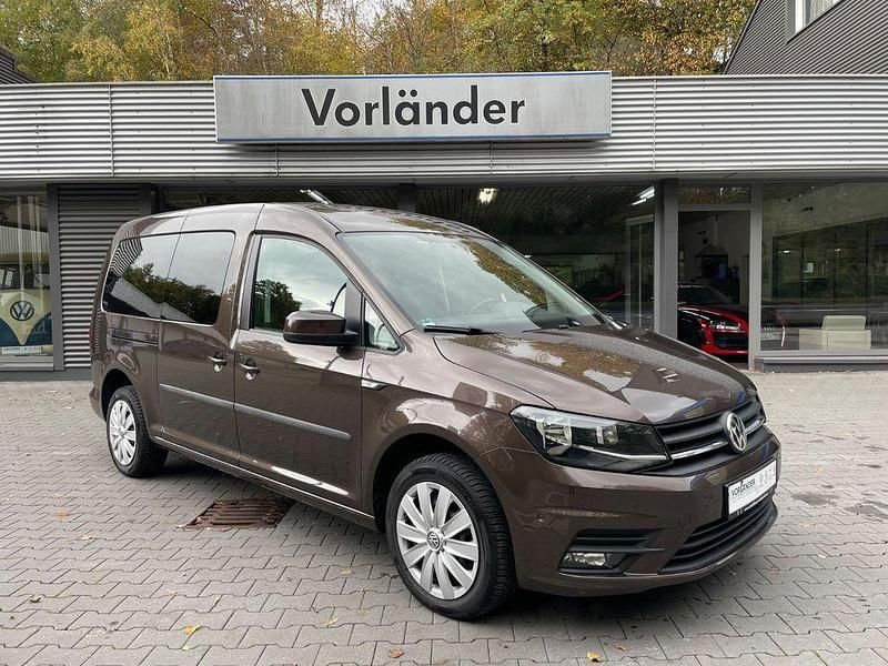 Braun Gebraucht 2020 VW Caddy Maxi Trendline Van / Kleinbus | 17.490 € (Guter Preis) - Bild 1/4