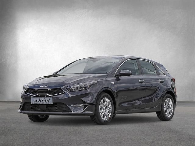 Gebraucht Kia Ceed 140 PS (102 kW) 2024 Andere farbe Kleinwagen