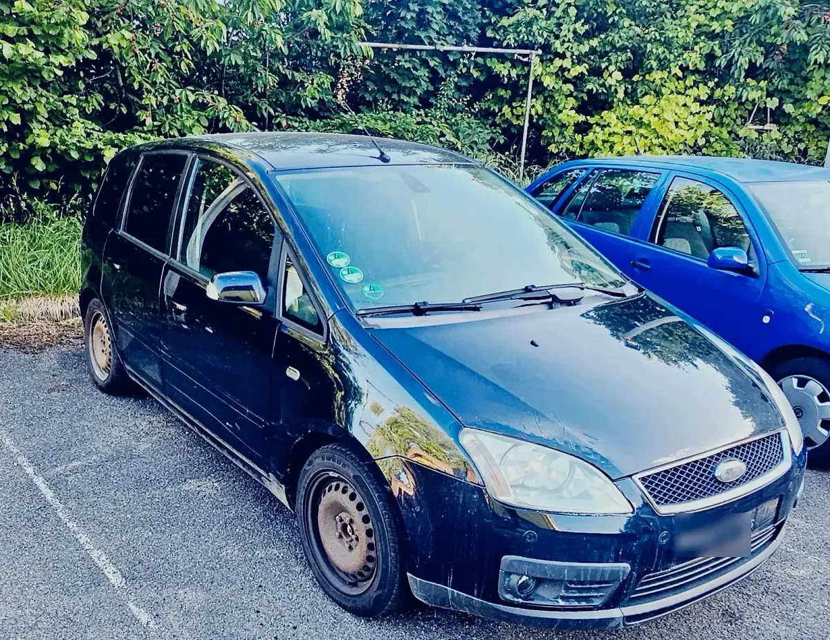 Gebraucht Ford C-MAX 125 PS (91 kW) 2003 Schwarz Van / Kleinbus