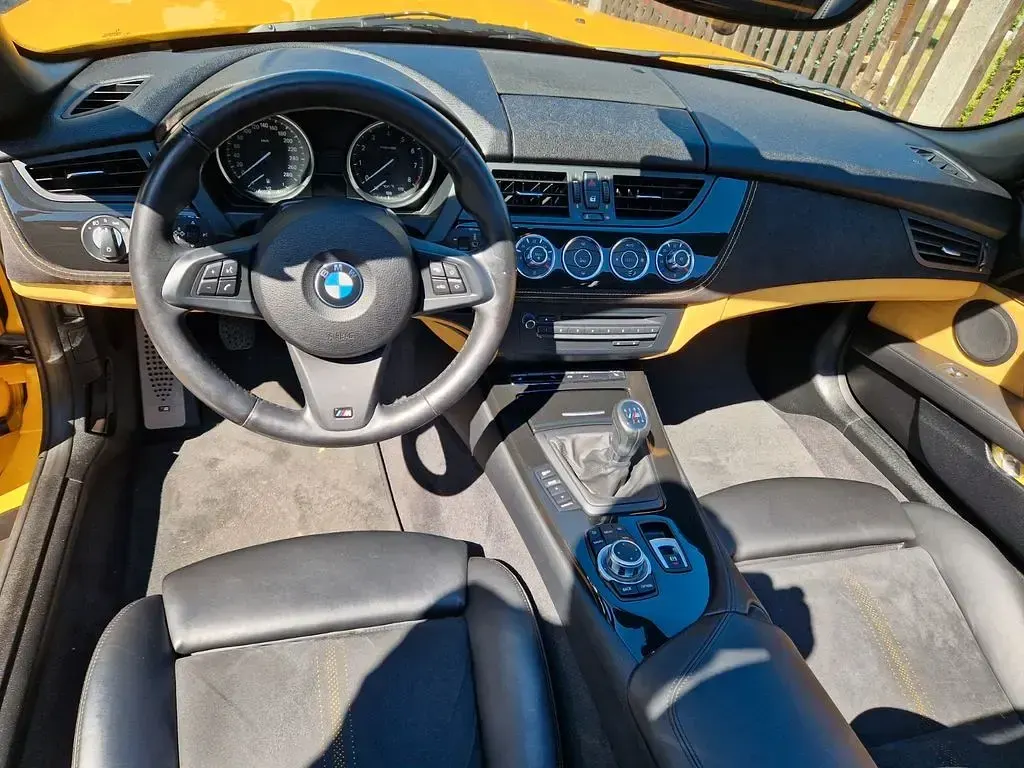 Gebraucht BMW Z4 204 PS (150 kW) 2012 Gelb Cabrio