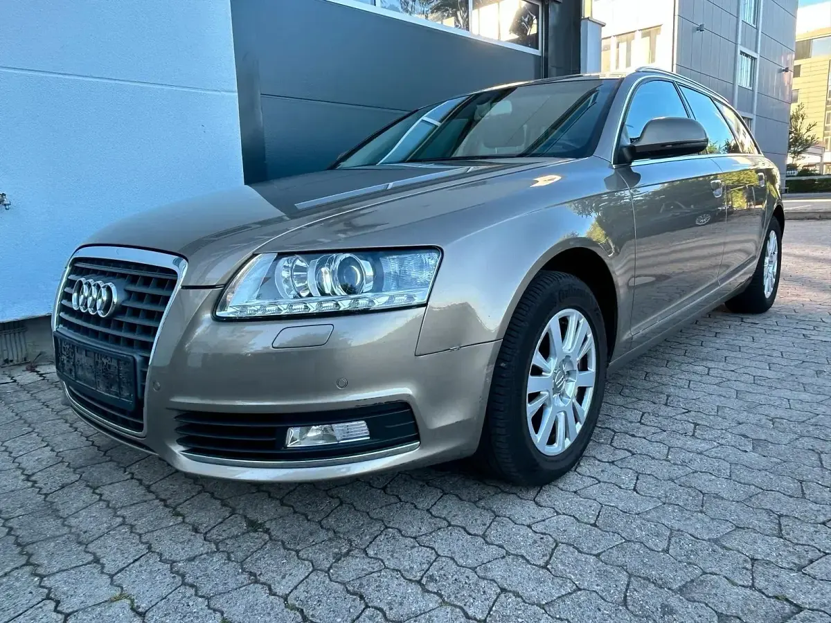 Gebraucht Audi A6 190 PS (139 kW) 2011 Braun Kombi