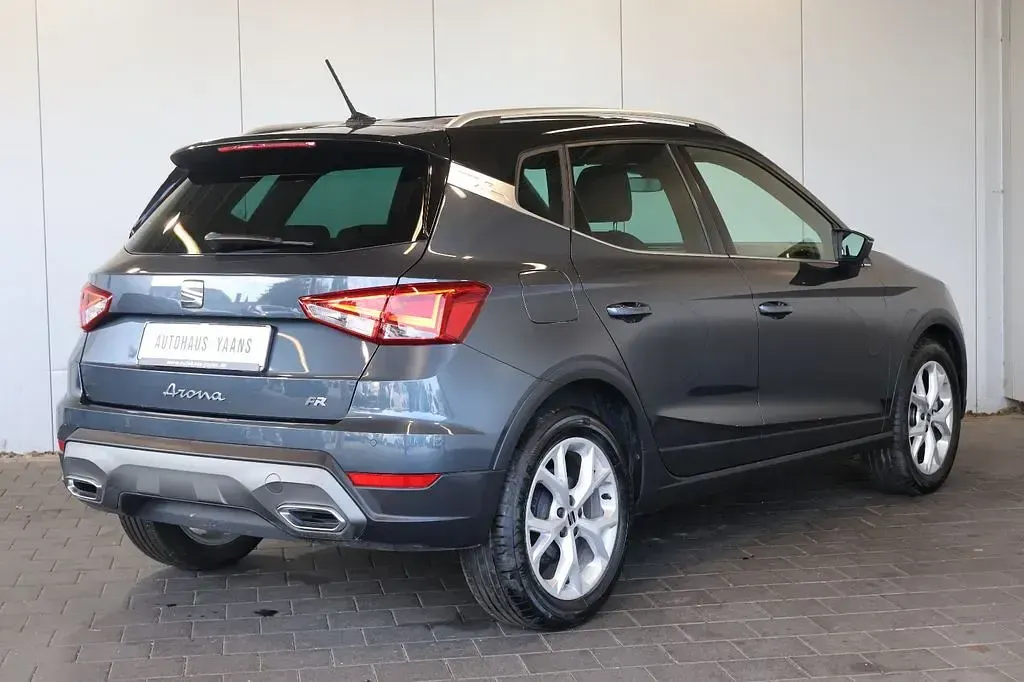 Gebraucht Seat Arona FR 95 PS (69 kW) 2023 Grau SUV