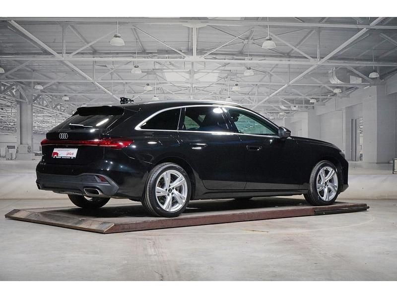 Gebraucht Audi A5 Sport 150 PS (110 kW) 2025 Mythosschwarz metallic Kombi