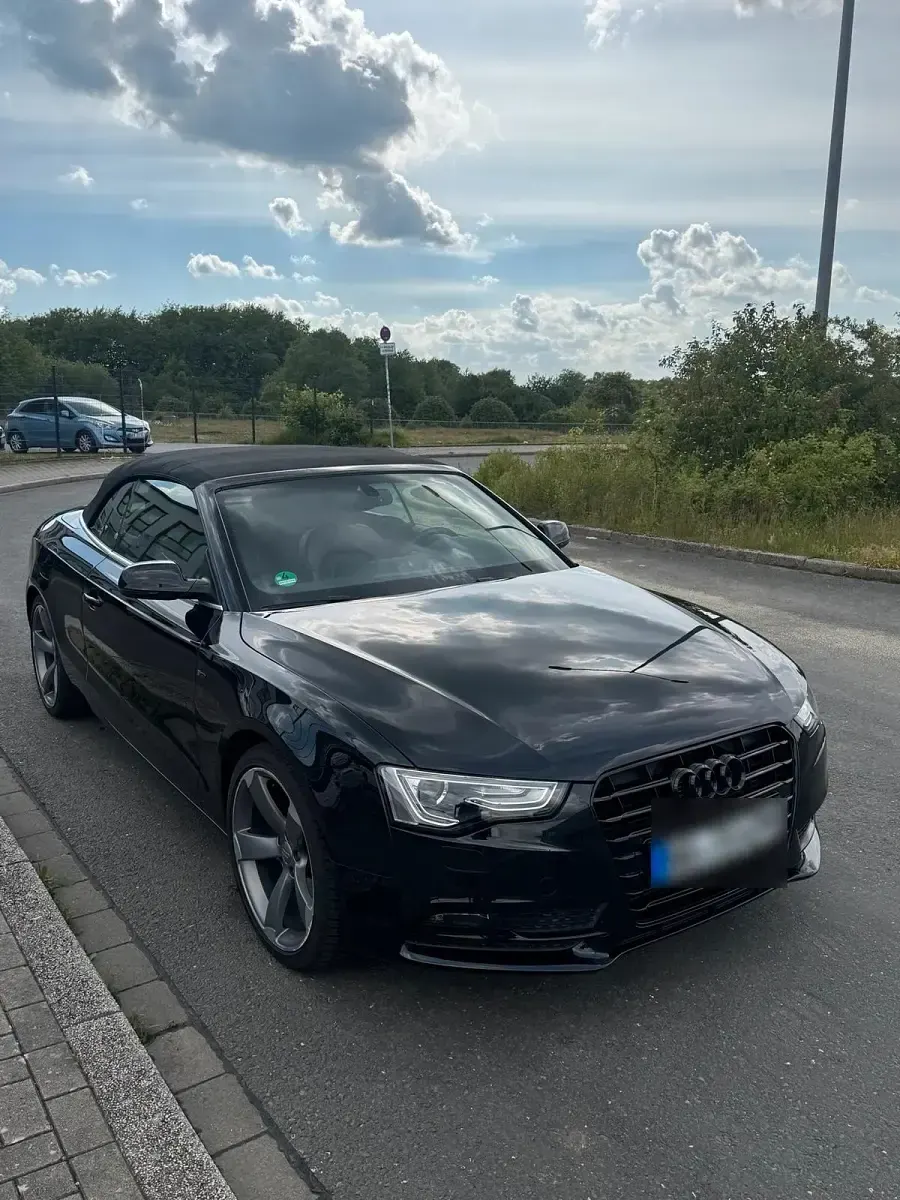 Gebraucht Audi A5 Cabriolet Design 170 PS (125 kW) 2014 Schwarz Cabrio