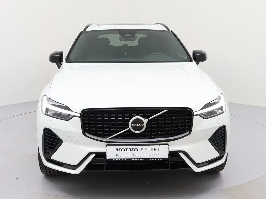 Gebraucht Volvo XC60 Plus 398 PS (292 kW) 2023 Crystal weiss SUV