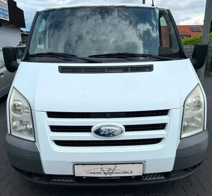 Gebraucht Ford Transit Trend 116 PS (85 kW) 2010 Weiß Van / Kleinbus