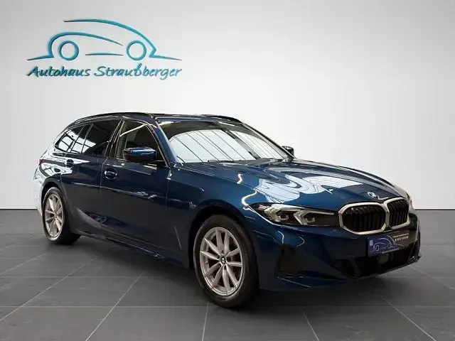 Gebraucht BMW 320 Shadowline 190 PS (139 kW) 2024 Blaukeine angabe Kombi