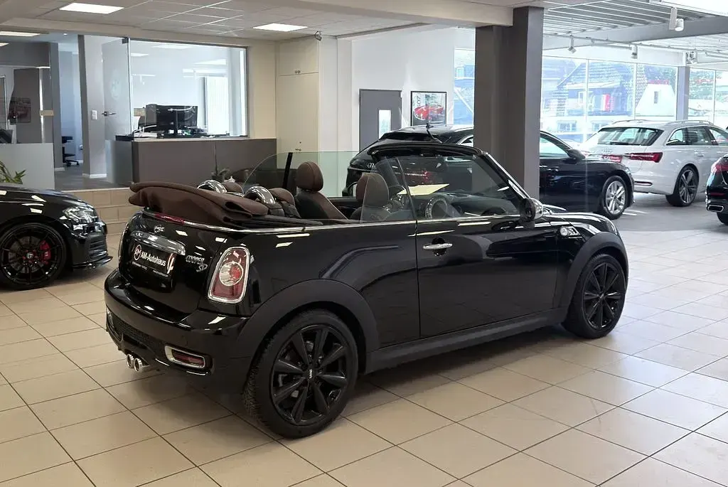 Gebraucht Mini Cooper SD Cabriolet 143 PS (105 kW) 2012 Schwarz Cabrio