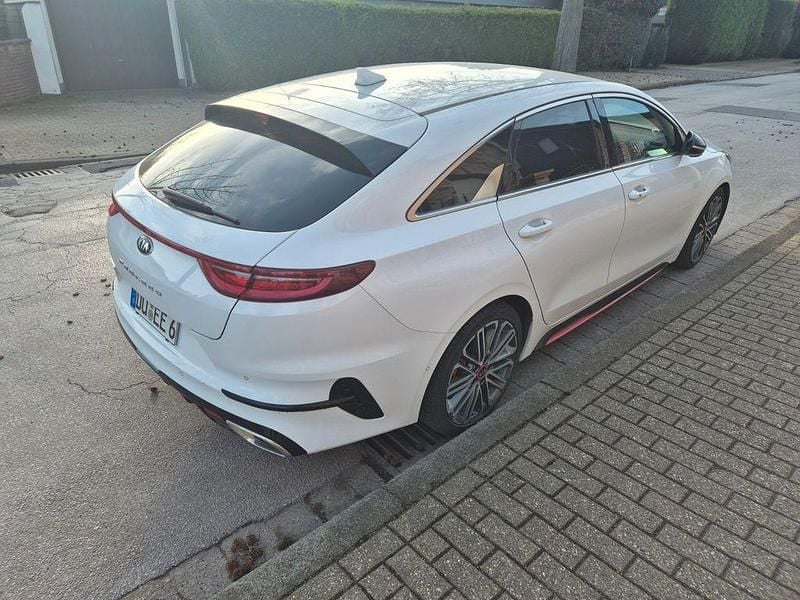 Gebraucht Kia ProCeed GT 204 PS (150 kW) 2019 Weiß Kombi