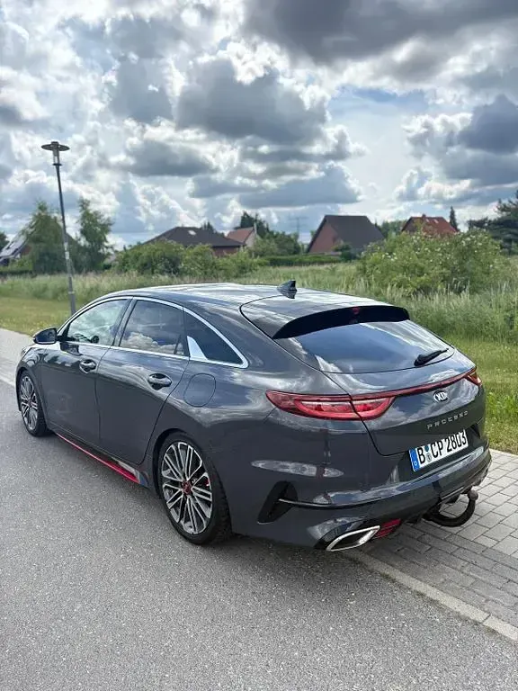 Gebraucht Kia ProCeed GT 204 PS (150 kW) 2019 Grau Kombi