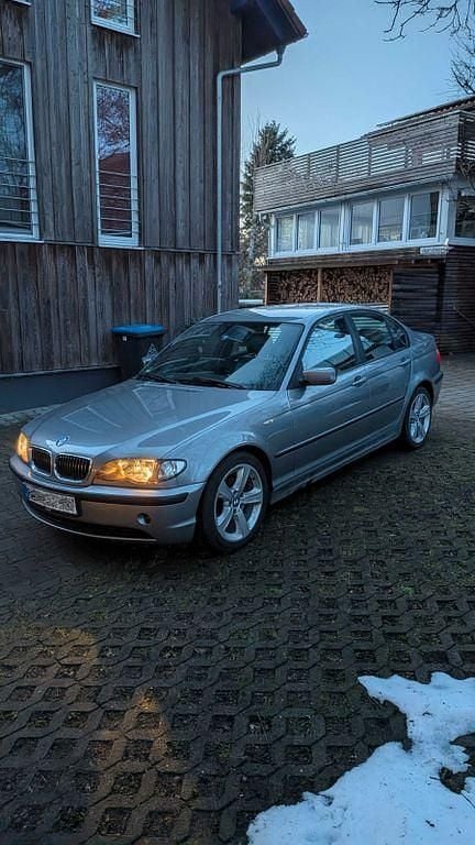 Grau Gebraucht 2003 BMW 316 M Sport Limousine | 3.750 € (Fairer Preis) - Bild 1/4