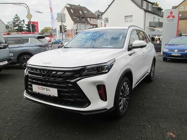 Neu DFSK Fengon 177 PS (130 kW) 2025 Weiß Limousine