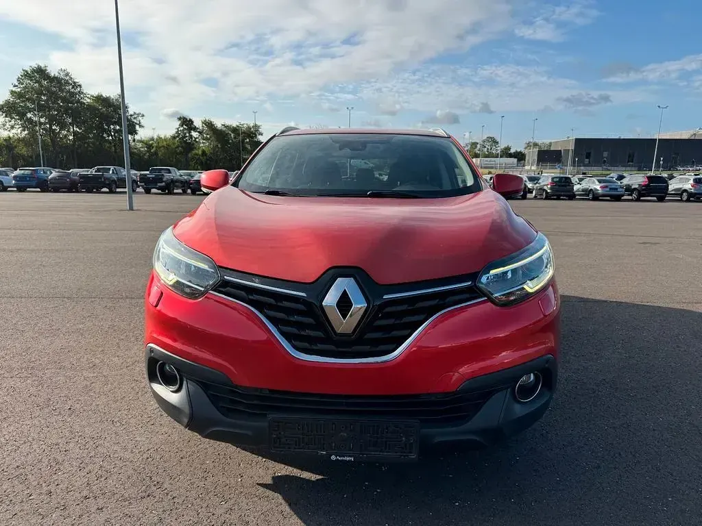Gebraucht Renault Kadjar 131 PS (96 kW) 2016 Rot SUV