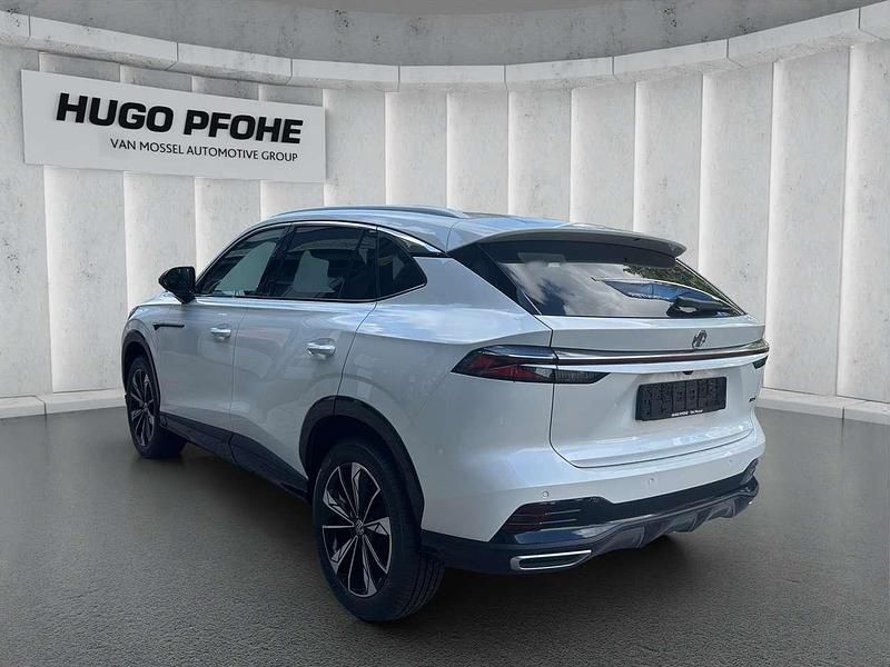 Nowe MG HS Luxury 170 KM (125 kW) 2025 Biały SUV