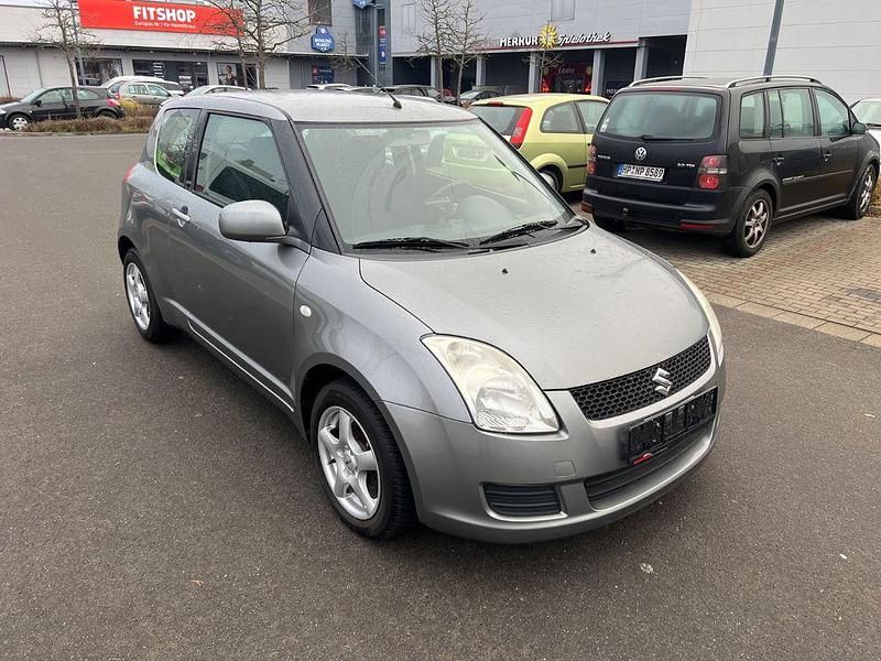 Gebraucht Suzuki Swift Comfort 92 PS (67 kW) 2010 Grau Kleinwagen