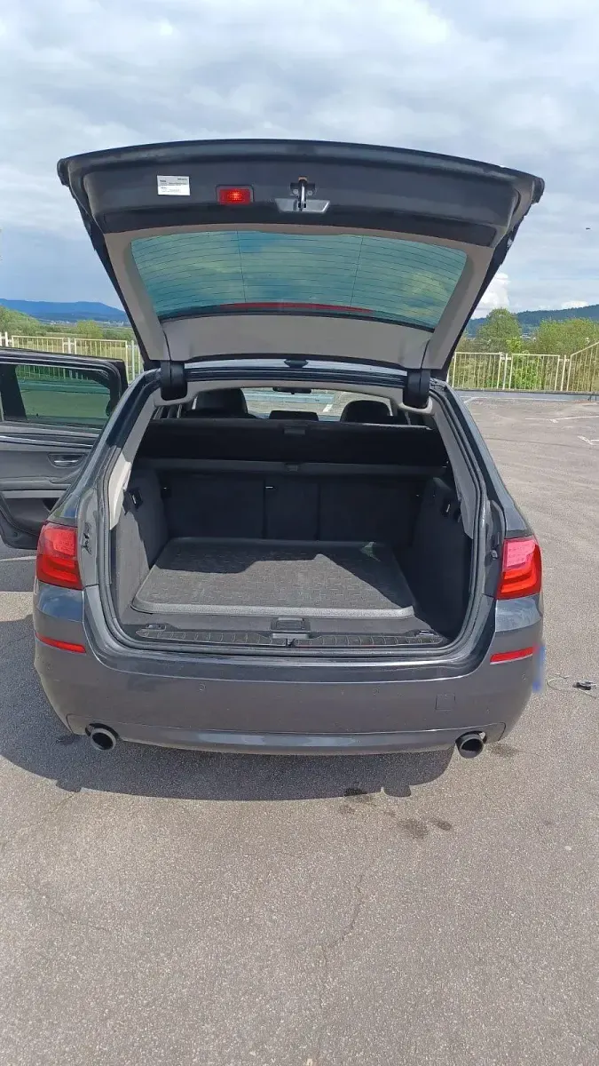 Gebraucht BMW 535 359 PS (264 kW) 2010 Grau Kombi