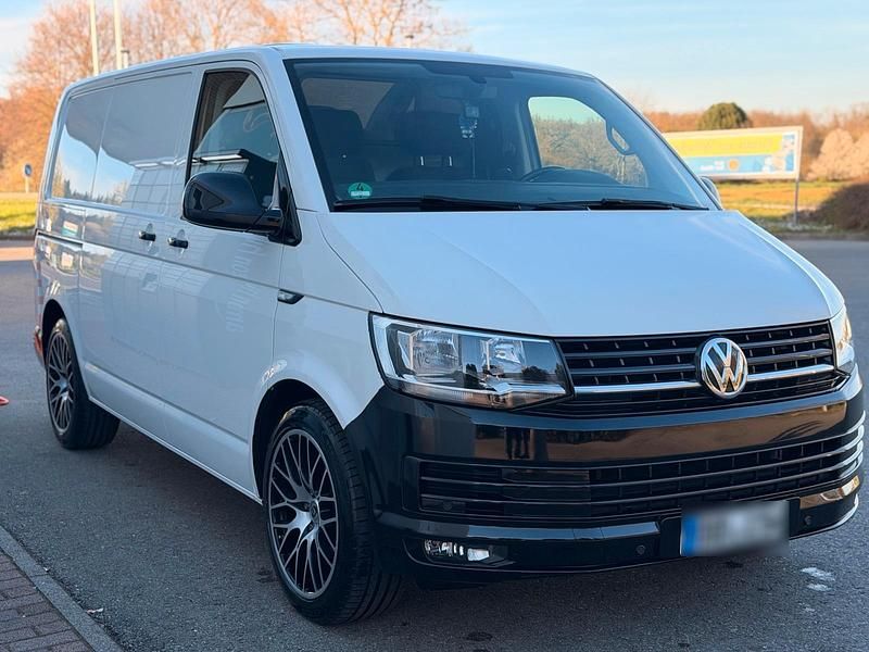 Gebraucht VW Transporter 102 PS (75 kW) 2017 Weiß Van