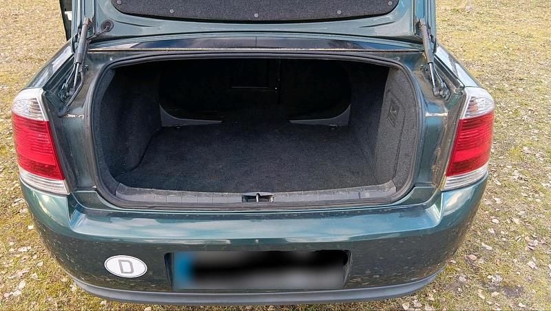 Gebraucht Opel Vectra 155 PS (114 kW) 2004 Grün Limousine