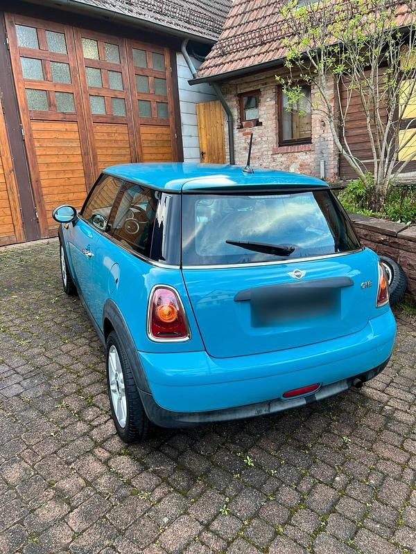 Second-hand Mini ONE 95 CP (69 kW) 2009 Albastru Hatchback