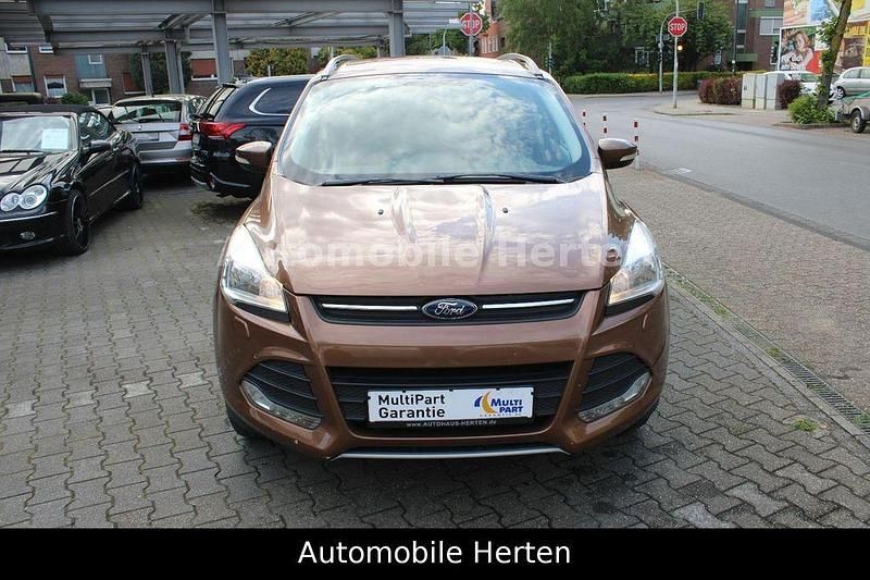 Gebraucht Ford Kuga SYNC Edition 150 PS (110 kW) 2015 Braun SUV
