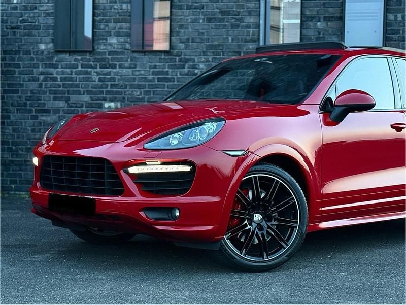 Gebraucht Porsche Cayenne GTS 420 PS (308 kW) 2012 Rot SUV