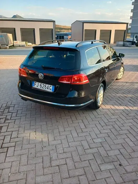 Gebraucht VW Passat Edition 140 PS (102 kW) 2013 Schwarz Limousine
