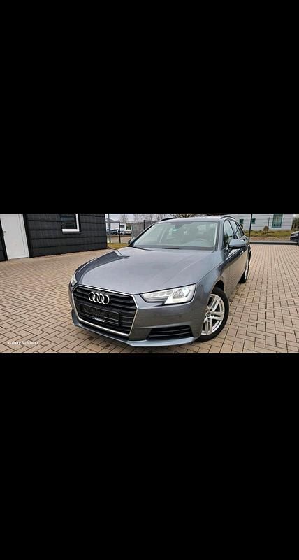 Gebraucht Audi A4 150 PS (110 kW) 2016 Grau Kombi