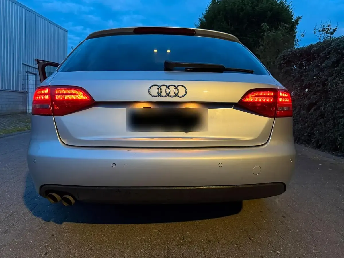Gebraucht Audi A4 Ambition 143 PS (105 kW) 2009 Silber Kombi