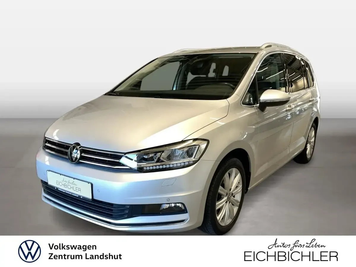 Gebraucht VW Touran Highline 150 PS (110 kW) 2023 Van / Kleinbus