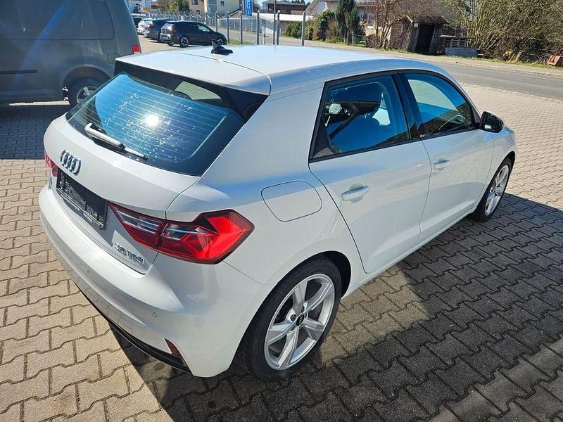 Gebraucht Audi A1 Sportback Advanced 150 PS (110 kW) 2021 Weiß Kleinwagen