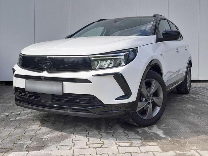 Farbe: weiß Gebraucht 2023 Opel Grandland X GS Line SUV | 25.170 € (Etwas zu teuer) - Bild 1/1