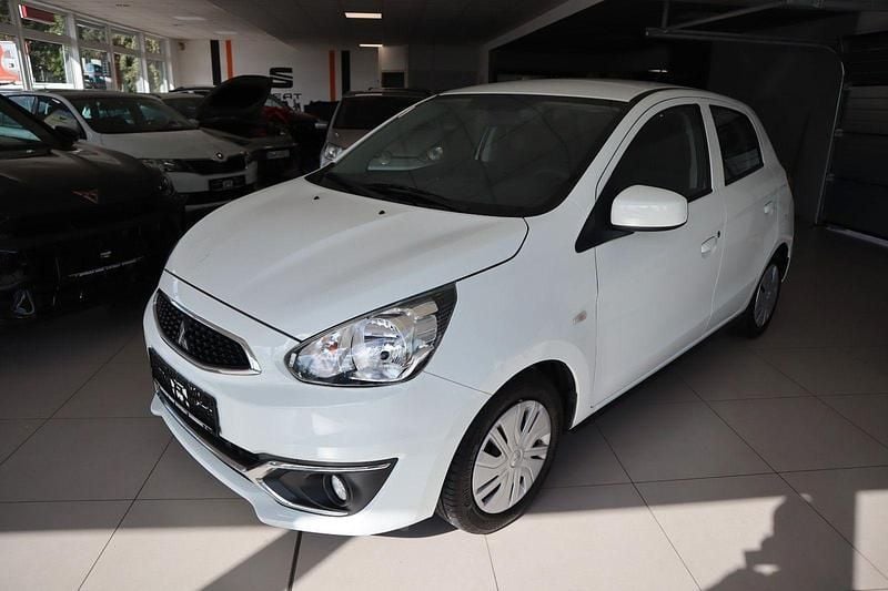 Weiß Gebraucht 2017 Mitsubishi Space Star Diamant Edition Kleinwagen | 4.990 € (Fairer Preis) - Bild 1/4