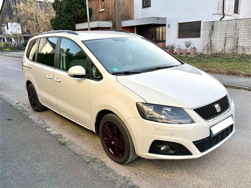 Gebraucht Seat Alhambra 140 PS (102 kW) 2014 Weiß Van / Kleinbus