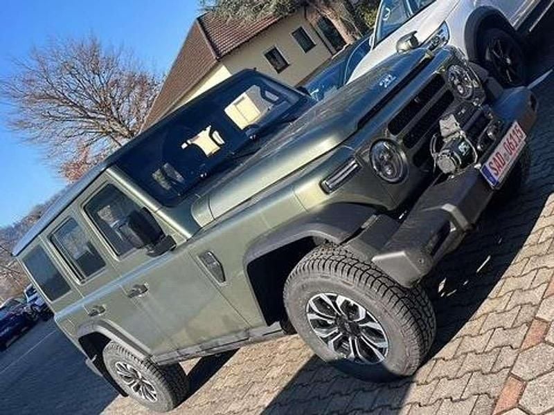 Gebraucht BAW 212 166 PS (122 kW) 2026 Darkgreen SUV