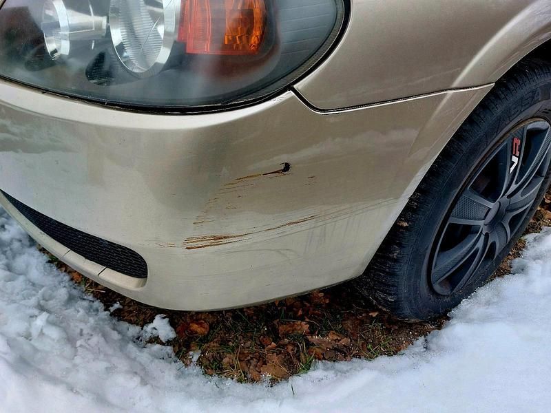 Gebraucht Nissan Almera 98 PS (72 kW) 2004 Beige Kleinwagen