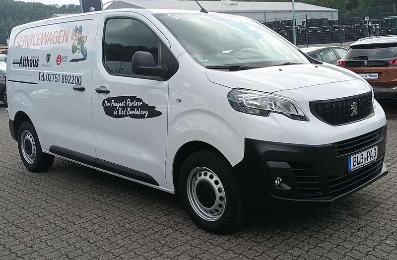 Gebraucht Peugeot Expert Premium 144 PS (105 kW) 2023 Koalin weiss Van