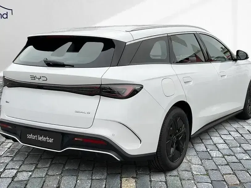 Gebraucht BYD Seal Boost 184 PS (135 kW) 2025 Weiß Limousine