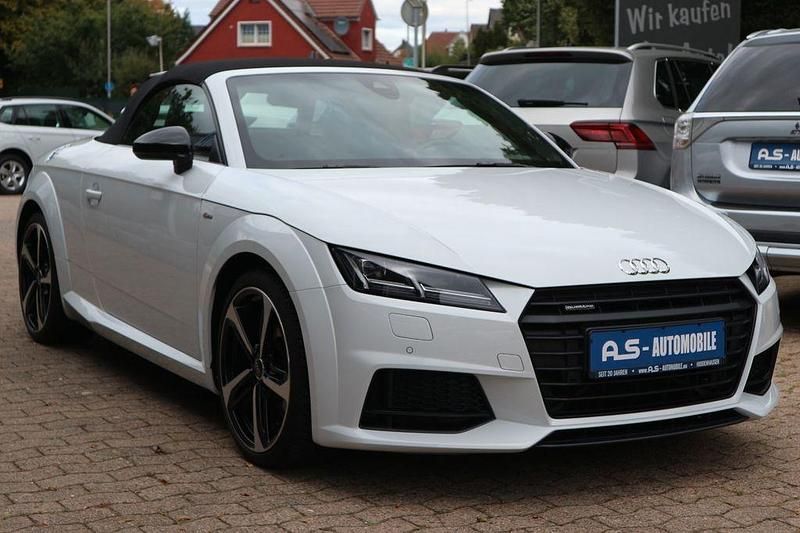 Weiß Gebraucht 2018 Audi TT Roadster Sport Cabrio | 29.900 € (Fairer Preis) - Bild 1/4