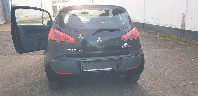 Gebraucht Mitsubishi Colt 75 PS (55 kW) 2005 Schwarz Limousine