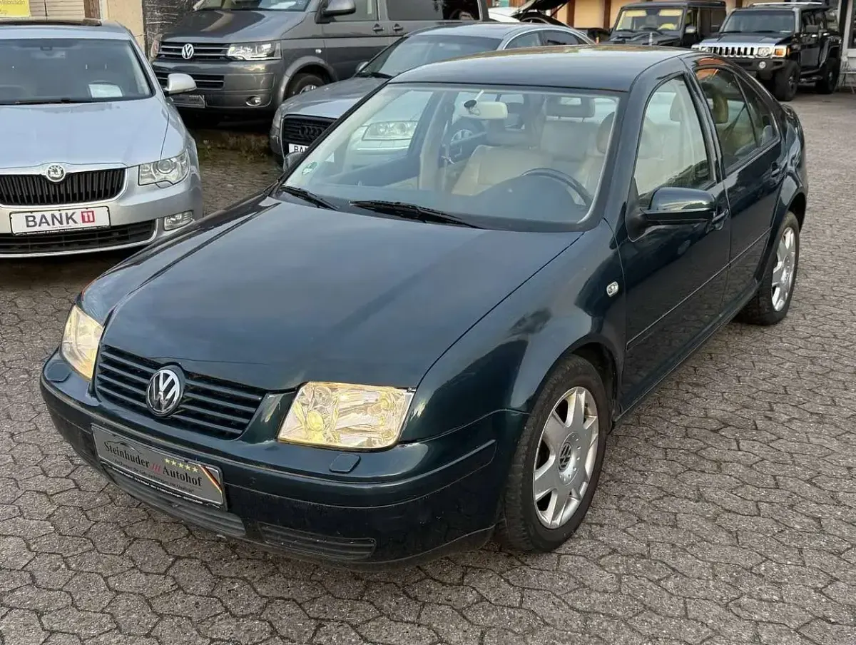 Gebraucht VW Bora Highline 116 PS (85 kW) 2002 Grün Limousine