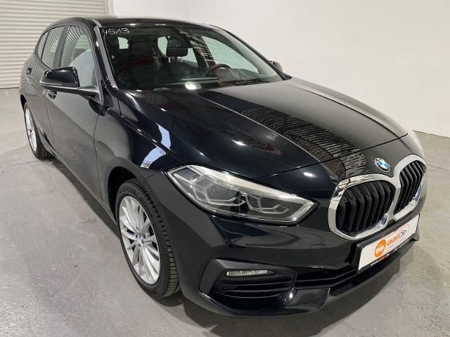 Gebraucht BMW 120 Advantage 190 PS (139 kW) 2023 Schwarz Kleinwagen