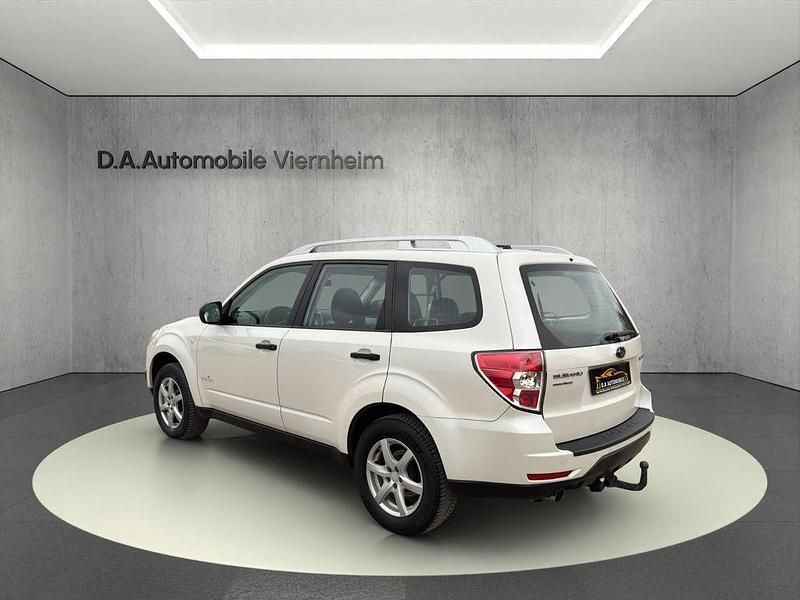 Gebraucht Subaru Forester Comfort 150 PS (110 kW) 2012 Weiß SUV