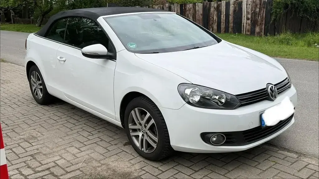 Używany VW Golf 105 KM (77 kW) 2011 Biały Kabriolet