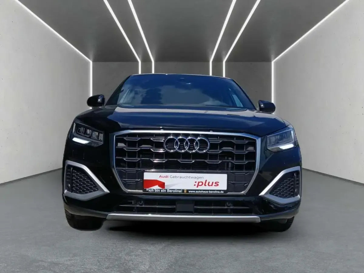 Gebraucht Audi Q2 Advanced Plus 150 PS (110 kW) 2025 Brillantschwarz SUV