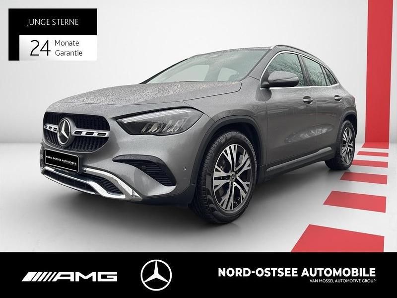 Metalliclack mountaingrau Gebraucht 2025 Mercedes GLA200 Progressive SUV | 38.890 € (Guter Preis) - Bild 1/4