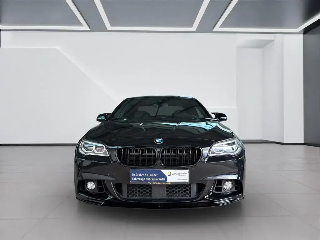 Gebraucht BMW 550 M Performance 449 PS (330 kW) 2016 Schwarz Limousine