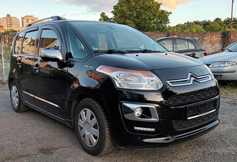 Schwarz Gebraucht 2013 Citroën C3 Kleinwagen | 3.990 € (Guter Preis) - Bild 1/4