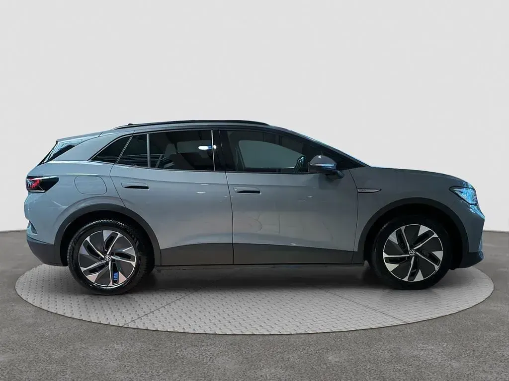Begagnad VW ID.4 Pro Performance 150 kW (204 HK) 2022 Grå SUV