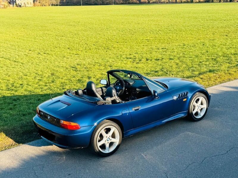 Blau Gebraucht 1998 BMW Z3 Sport Line Cabrio | 7.950 € (Guter Preis) - Bild 1/4