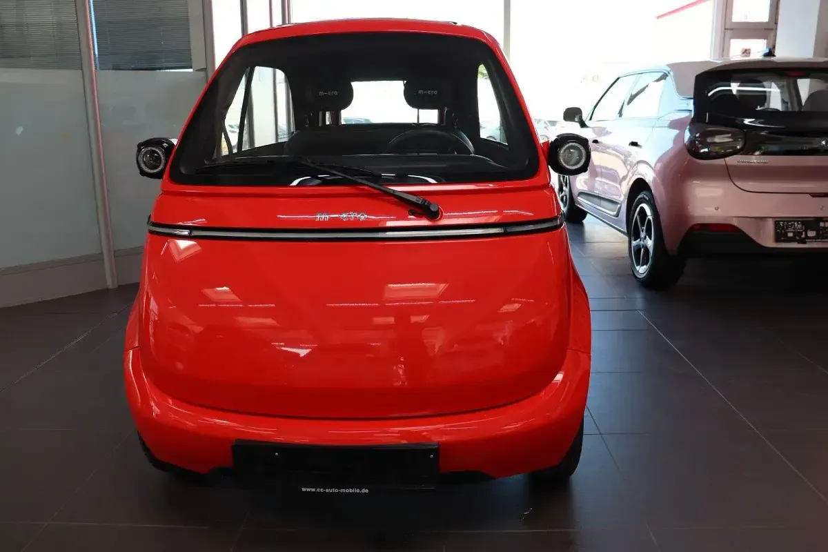 Gebraucht Micro Microlino 13 kW (18 PS) 2024 Rot Kleinwagen
